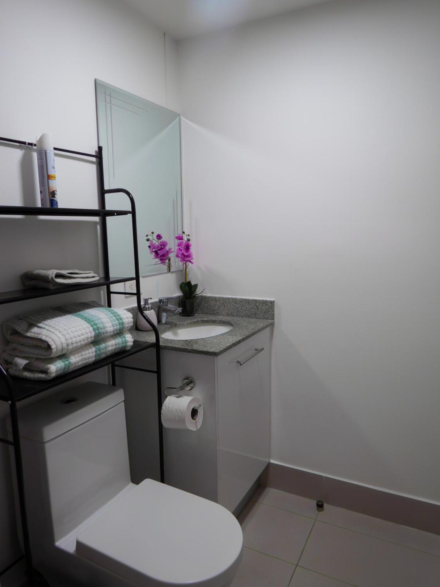 Ifreses, Study Full Equipped Whith Pool, Air- Conditioning, Spectacular View Of The City, Parking With Additional Payment Curridabat Habitación foto